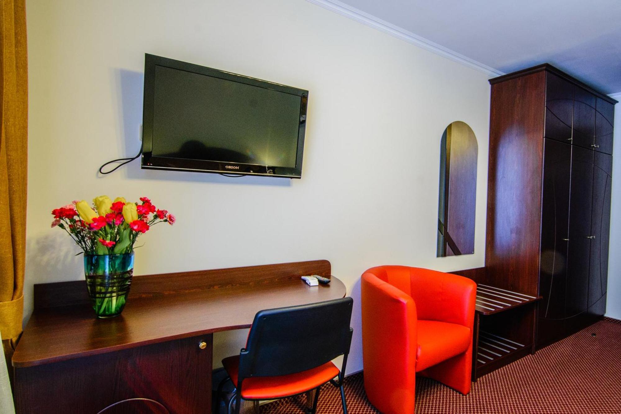 Terminal-A Hotel Rjasne-Roeske Kamer foto
